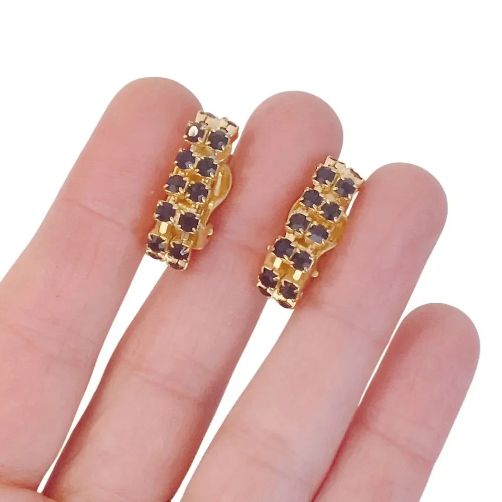 Vintage Unique Mid Century Black Rhinestone Wrap Around Clip On Earrings
